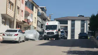 İnegöl'de sabah saatlerinde evinde ölü bulunan adamın sırrı araştırılıyor
