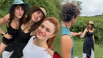 Eşiyle boşanma aşamasında olan Deniz Baysal dizi arkadaşlarıyla kampa çıktı