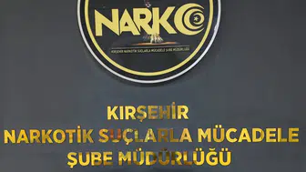 Kırşehir polisine takılan zehir tacirleri cezaevine gönderildi