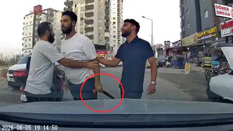 Adana trafiğinde dehşet anları Sürücü testereyle saldırdı
