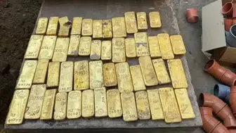 Tadilat sırasında duvarın içinden hazine çıktı: Herkes o binaya koşuyor