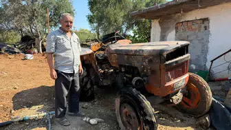 Park halindeki traktör kendi kendine çalıştı: Alev topuna dönen araç dehşet saçtı