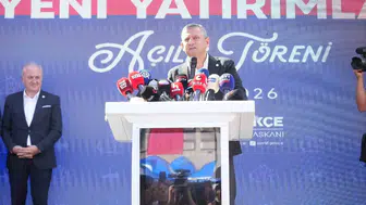 Kocaeli'de tesis açılışında konuşan Özel 'Hodri meydan, canlı yayınlayın mahkemeyi'
