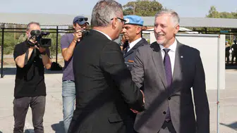Kıbrıs'ta liderler masada Görüşmeler haftalık olacak