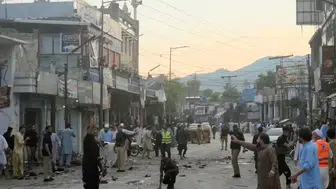 Pakistan’da karakola intihar saldırısı düzenlendi