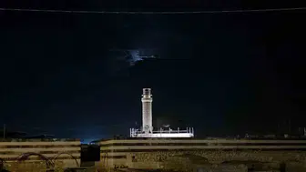 Vanlılar dün gece gökyüzünde nadir bir buluşmaya tanıklık etti