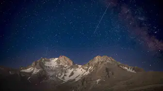 Erciyes zirvesinde yıldız kayması şöleni yaşandı