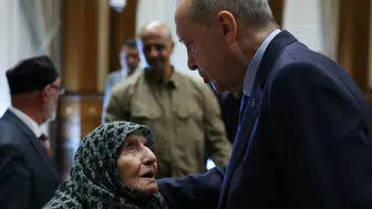 Erdoğan şehit yakınları ve gazilerle bir araya geldi
