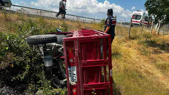 Bilecik yolunda elektrikli motosiklet kazası