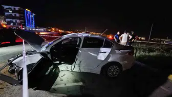 Edremit'te kavşak kazası 5 yaralı, bebek de hastanede