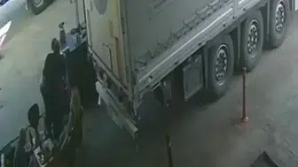 Lokma yerken nefessiz kaldı arkadaşı hayatını kurtardı
