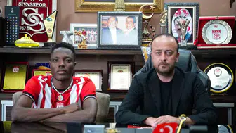 Sivasspor orta sahaya genç takviye yaptı