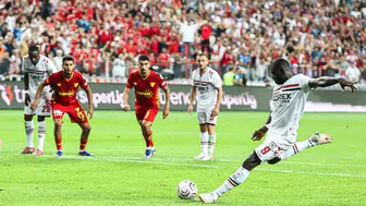 Samsunspor ve Göztepe puanları paylaştı