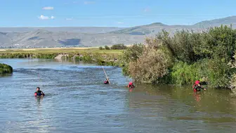 Ardahan’da nehre düşen çoban hayatını kaybetti