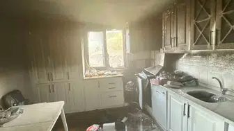 Osmaniye’de bir ev mutfaktan başlayan yangınla küle döndü