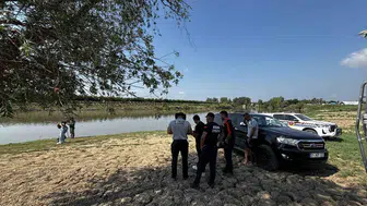 Adana'da nehir sularına kapılan iki çocuk için umutlu bekleyiş sürüyor