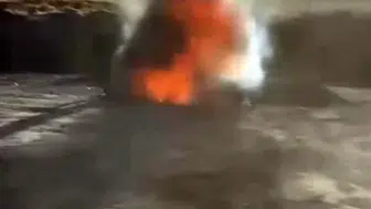 Kurtalan'daki demiryolu inşaatında dev iş makinesi küle döndü