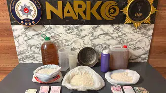 Esenyurt'ta narkotik baskını Dairede 13 kilo uyuşturucu bulundu