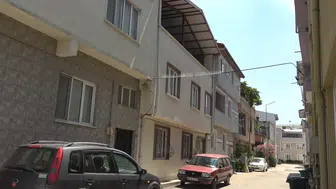Bursa'da şiddetten kaçarken canından oldu