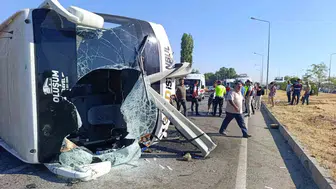 Afyonkarahisar yolunda otobüs faciası 22 yaralı
