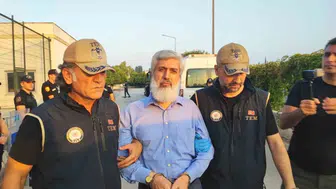 Alparslan Kuytul operasyonunda ünlü börek zincirine kayyım atandı
