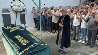 Samsun'da denizde can veren 17 yaşındaki genç son yolculuğuna uğurlandı