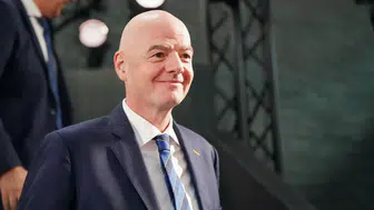 FIFA'da deprem: UEFA geri adım atmıyor, koltuk sallantıda