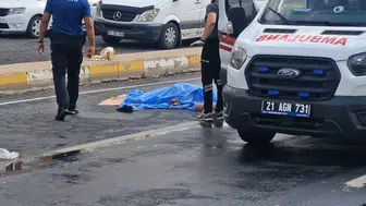 Diclekent Bulvarı'nda akşam saatlerinde acı olay: Yolun karşısına geçmek isteyen yaya kurtarılamadı