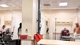 Vali yardımcısı hastanede sıra bekledi, vatandaş gibi muayene oldu