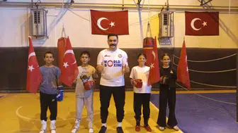 Bayburtlu dört genç boksör Sivas yolcusu