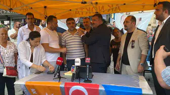 AK Parti Konak teşkilatına 500 yeni üye katıldı