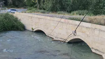 Darende’de elektrik kabloları suya düştü Ölümcül tehlike yolda
