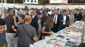 Edremit’te kitapseverler 8. kez buluşuyor