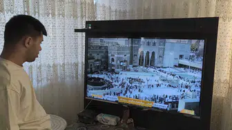 Kabe maketine sarılıp dua etmişti, hayaline kavuşuyor