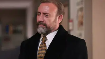Halit Ergenç ticarete atıldı! Kapısında kuyruk oluyor 2 ton sattı - Magazin Haberleri