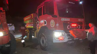 Marmaris Gökağaç Koyu'ndaki yangın büyümeden söndürüldü