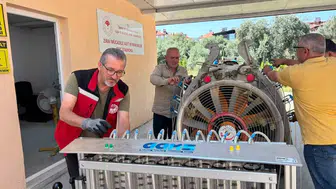 Manisalı üreticiye ilaçlama denetimi geldi
