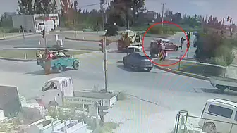 Manavgat’ta kırmızı ışık ihlali faciaya davetiye çıkardı