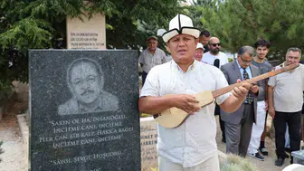 Kırşehir bozlak ustası Neşet Ertaş’ı anıyor