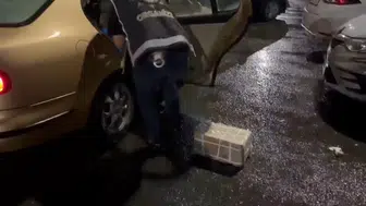 İstanbul'da silah sevkiyatına gece operasyonu 120 tabanca ele geçirildi