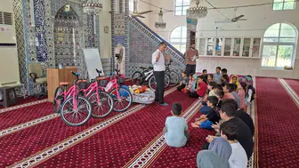 Yumurtalık’ta Kur’an kursu öğrencilerine büyük ödül