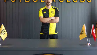 Aliağa FK kanat hattına takviye yaptı