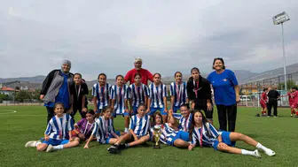 Erzincan'da Geleceğin Yıldızları Sahne Aldı: ANALİG Futbol Şampiyonası'nda Büyük Final