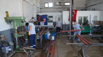 Gölbaşı Belediyesi 13 atölyede kendi işini kendi yapıyor