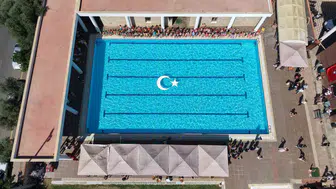 Minik Yüzücüler Kuyucak'ta Madalyalarını Aldı
