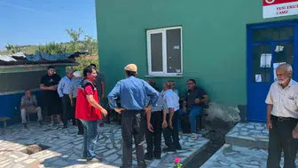 Uşaklı çiftçinin kapısı bu kez tarım ekipleri tarafından çalındı