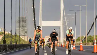 Boğaz’da triatlon heyecanı Kıtalararası yarış Beykoz’da tamamlandı