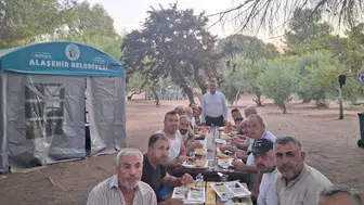 Alaşehir’de Belediye Personeline Didim’de Tatil Sürprizi 600 Çalışan Dönüşümlü Olarak Denize Girecek