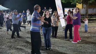 Kozan'da 17 mahalle şenlikte buluştu, türküler bir araya getirdi