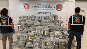 Tırda 255 paket esrarı köpek Atlas buldu